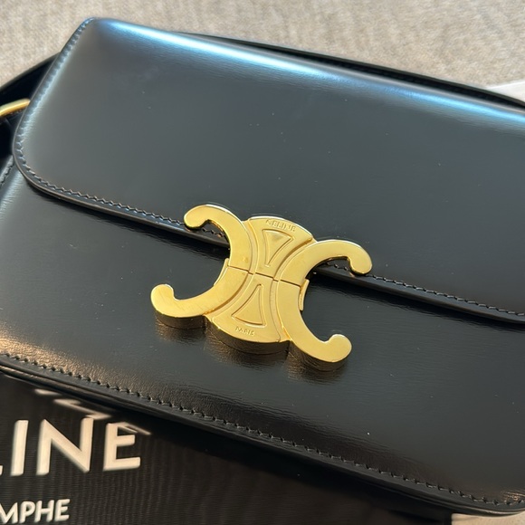 CELINE CLASSIQUE TRIOMPHE BAG IN SHINY CALFSKIN - Picture 2 of 6